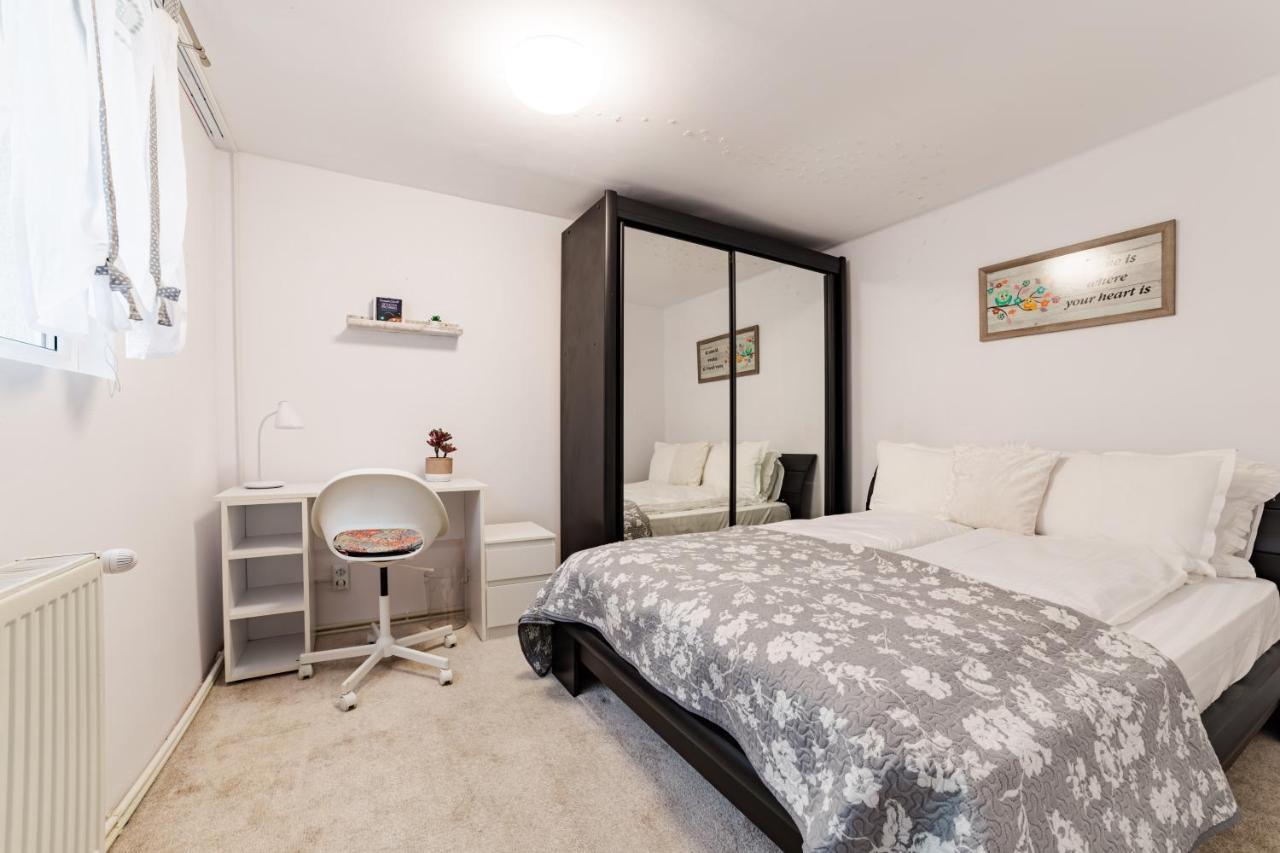 براشوف Anastasia Apartments With Parking المظهر الخارجي الصورة