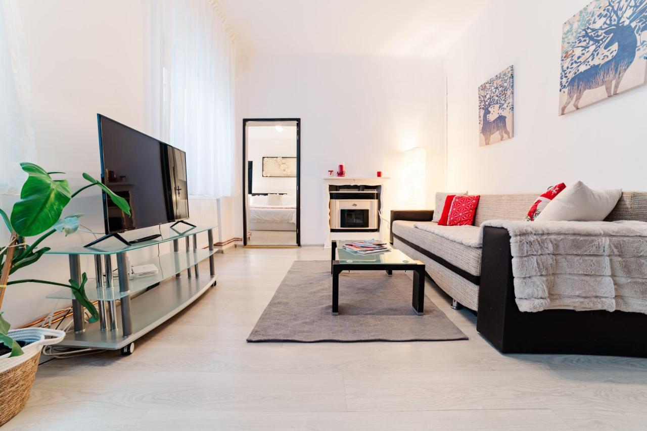 براشوف Anastasia Apartments With Parking المظهر الخارجي الصورة